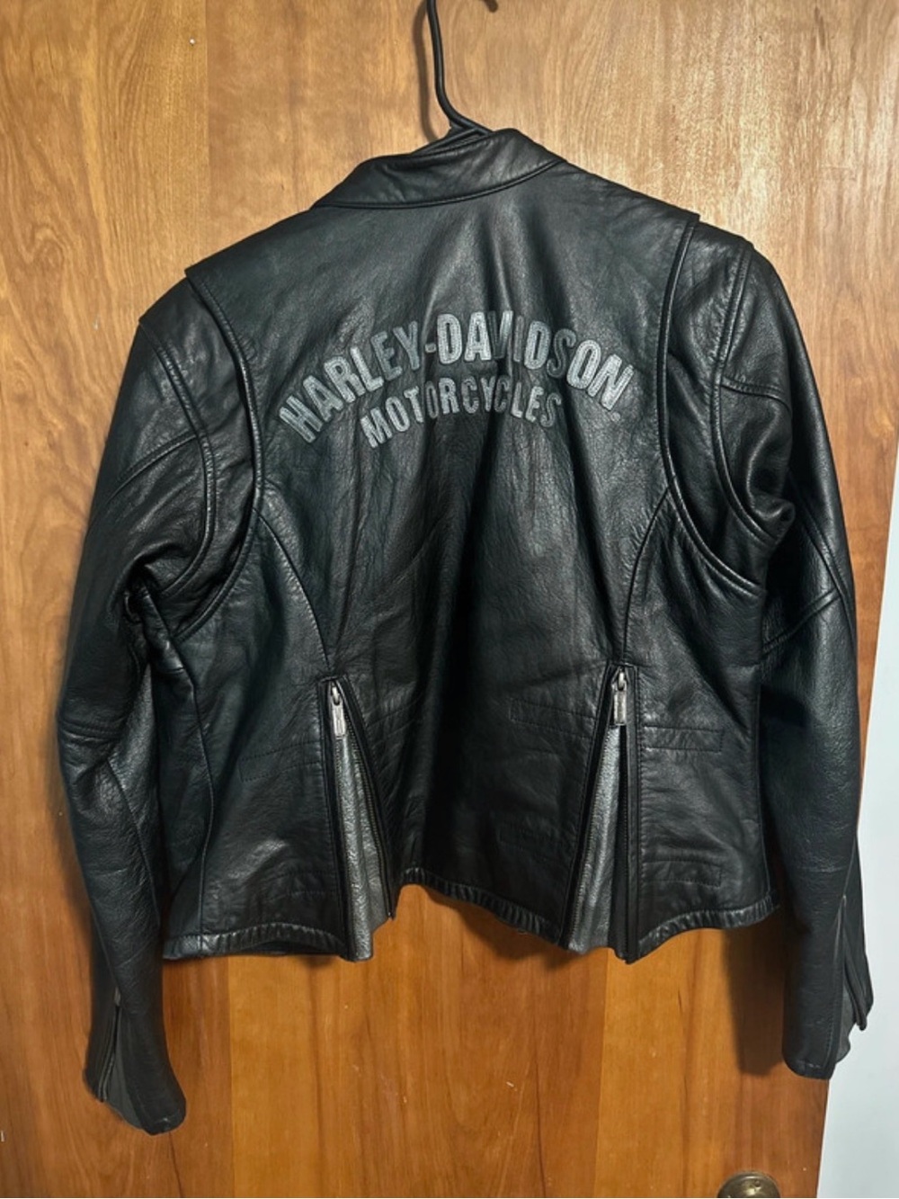 Harley-Davidson Black Women’s Leather Biker Jacket - Picture 2 of 11